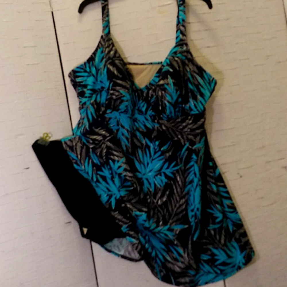 Colorful  Plus Size Swimsuit